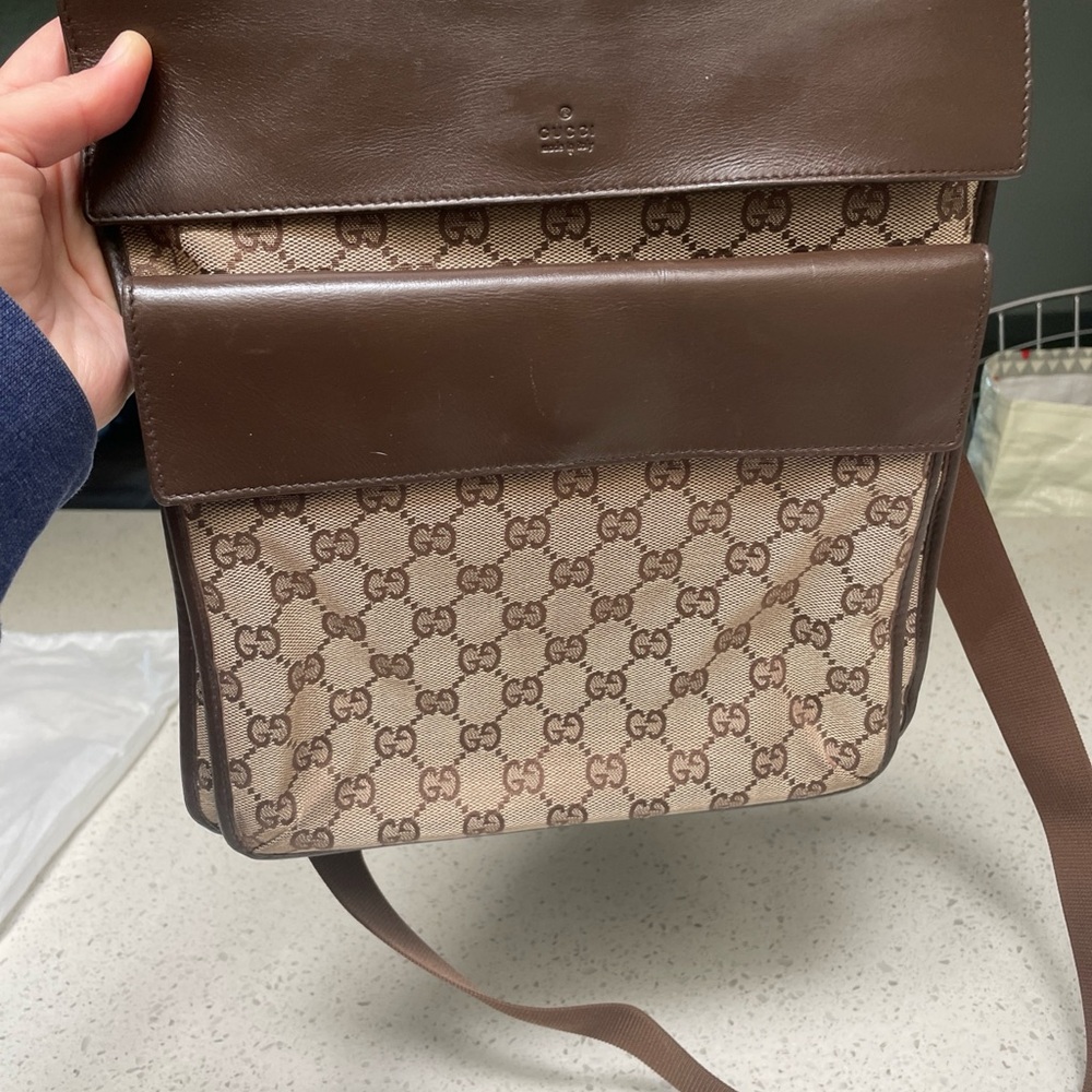 Gucci Brown Leather and Monogram Messenger Bag - Picture 10 of 10